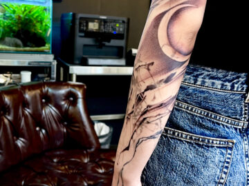 ブラックワーク　水墨　タトゥー　東京