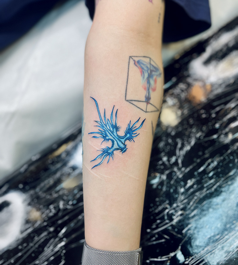 ワンポイント　ウミウシ　タトゥー　東京