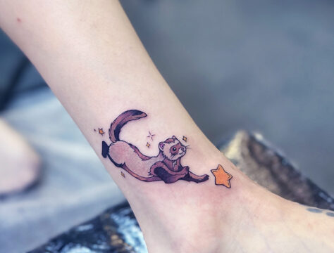 ワンポイント フェレット タトゥー 東京