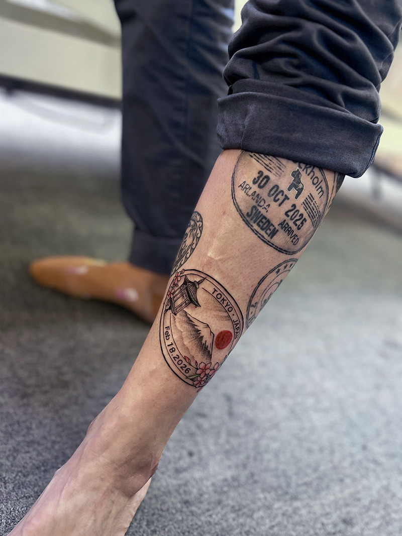 ワンポイント　スタンプ　タトゥー　東京